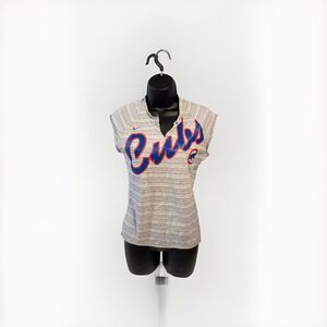 Nike Cubs shirt‎ Women’s Size Medium Sleeveless.